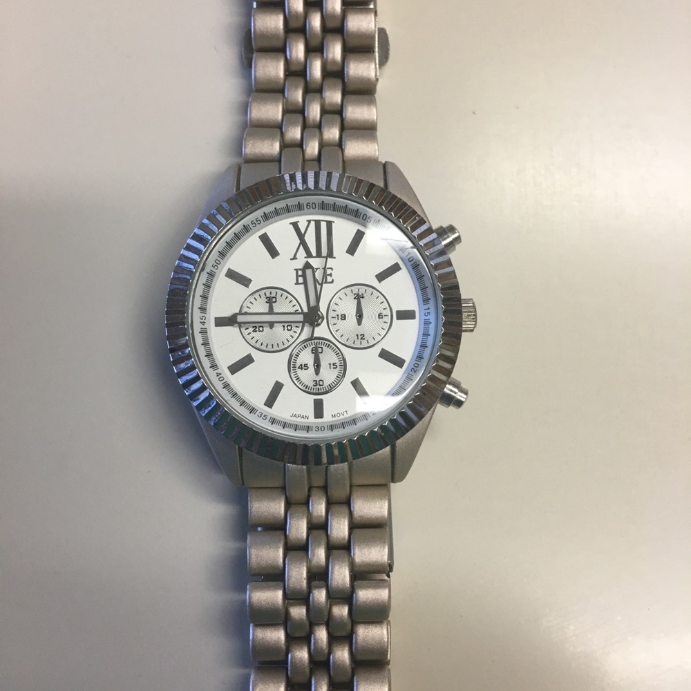 Watch - Picture 1 of 1